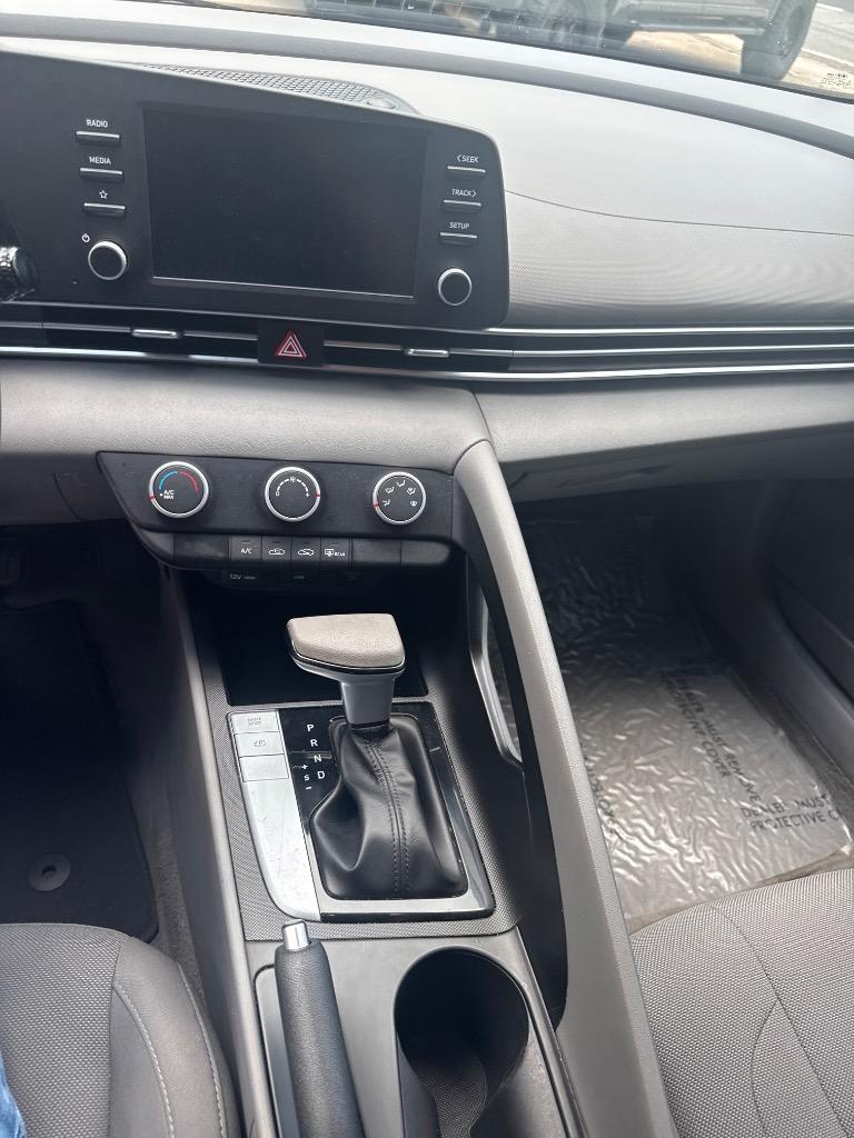 2021 Hyundai Elantra - $16,900