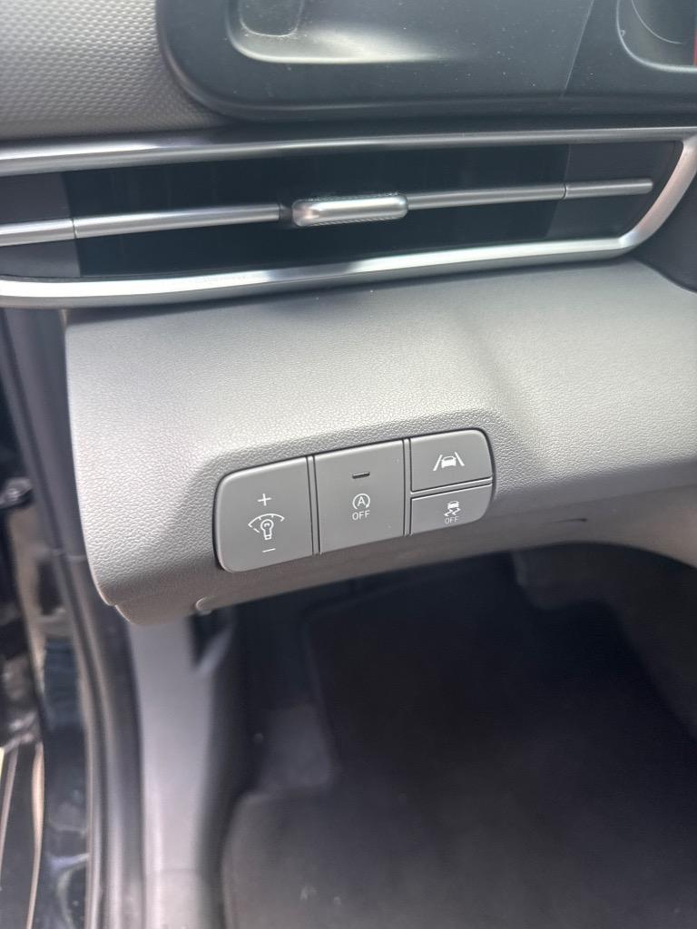 2021 Hyundai Elantra - $16,900