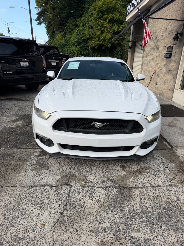 2017 Ford Mustang - $21,500