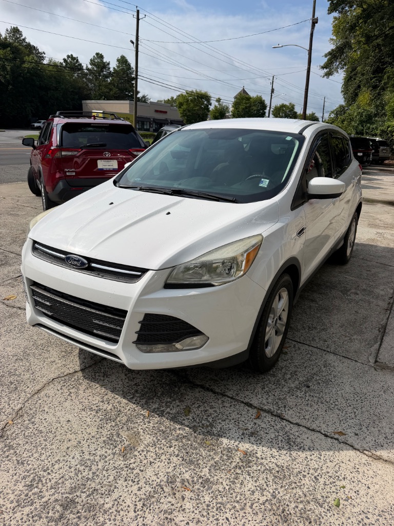 2016 Ford Escape - $8,995