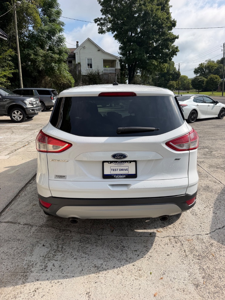 2016 Ford Escape - $8,995
