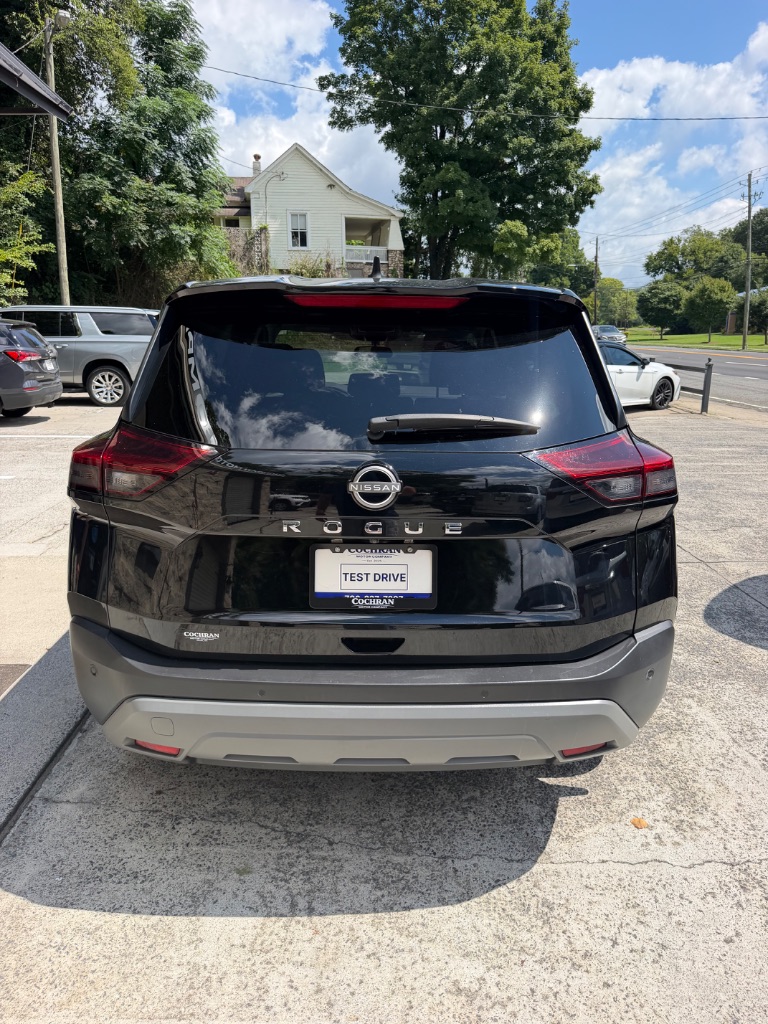 2023 Nissan Rogue - $17,900