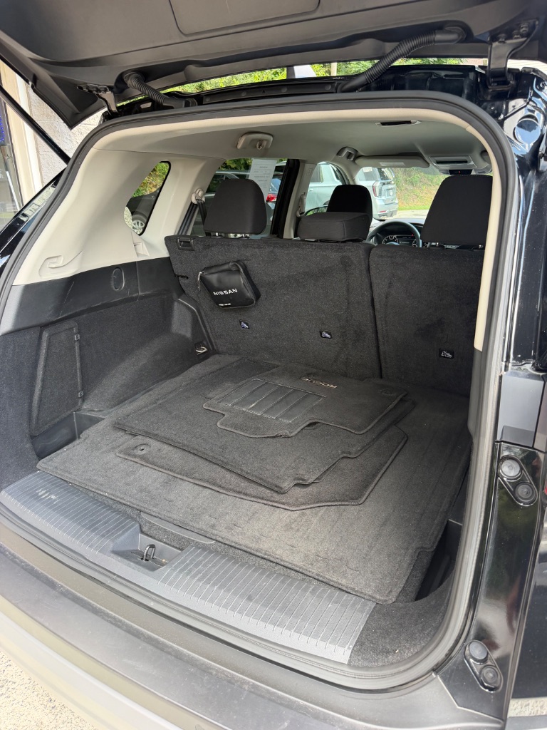 2023 Nissan Rogue - $17,900