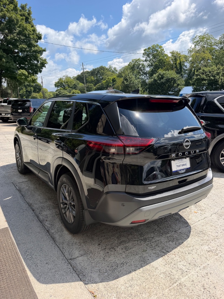 2023 Nissan Rogue - $17,900