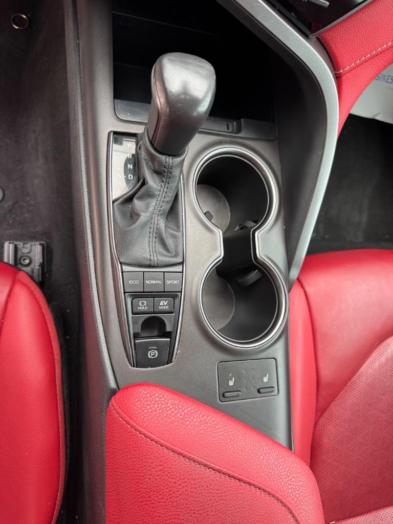 2021 Toyota Camry - $22,900