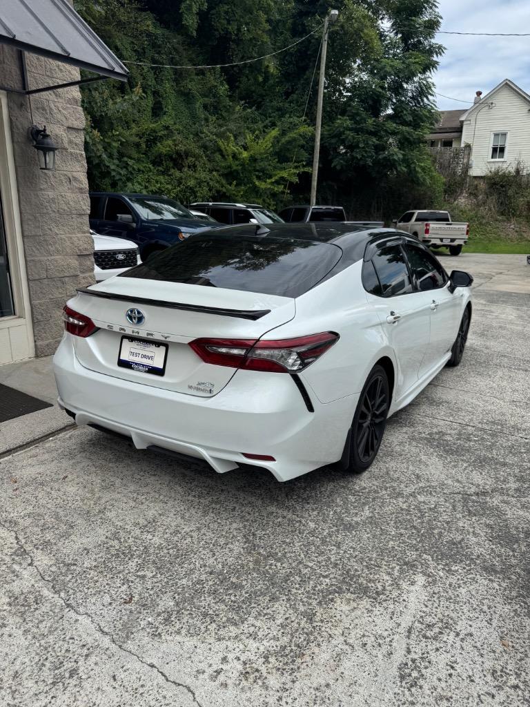 2021 Toyota Camry - $22,900