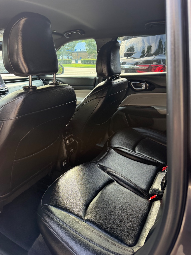2024 Jeep Compass - $19,900