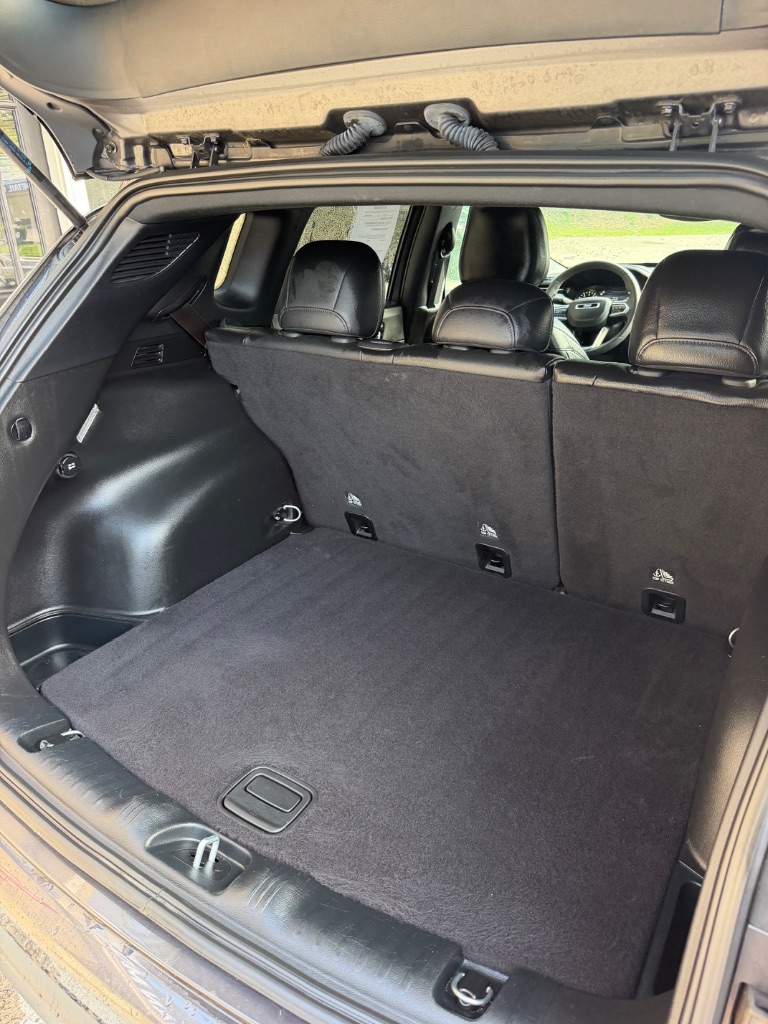 2024 Jeep Compass - $19,900