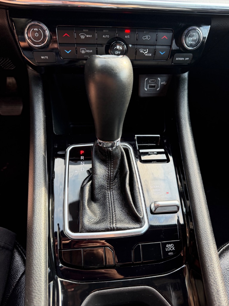 2024 Jeep Compass - $19,900