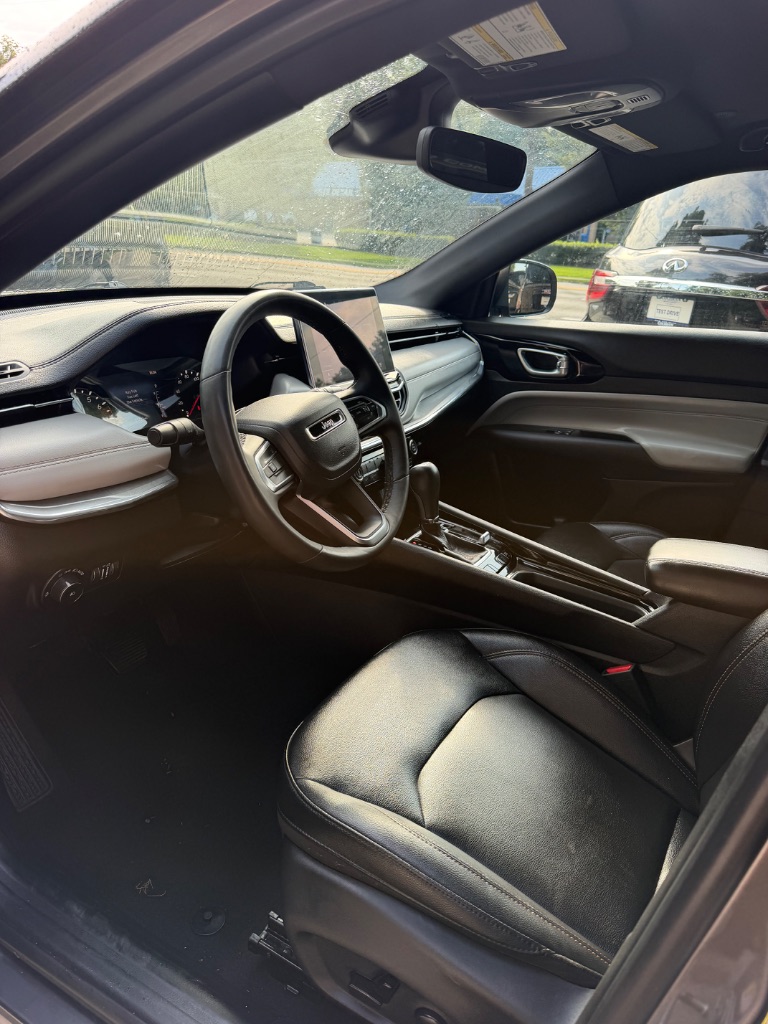 2024 Jeep Compass - $19,900