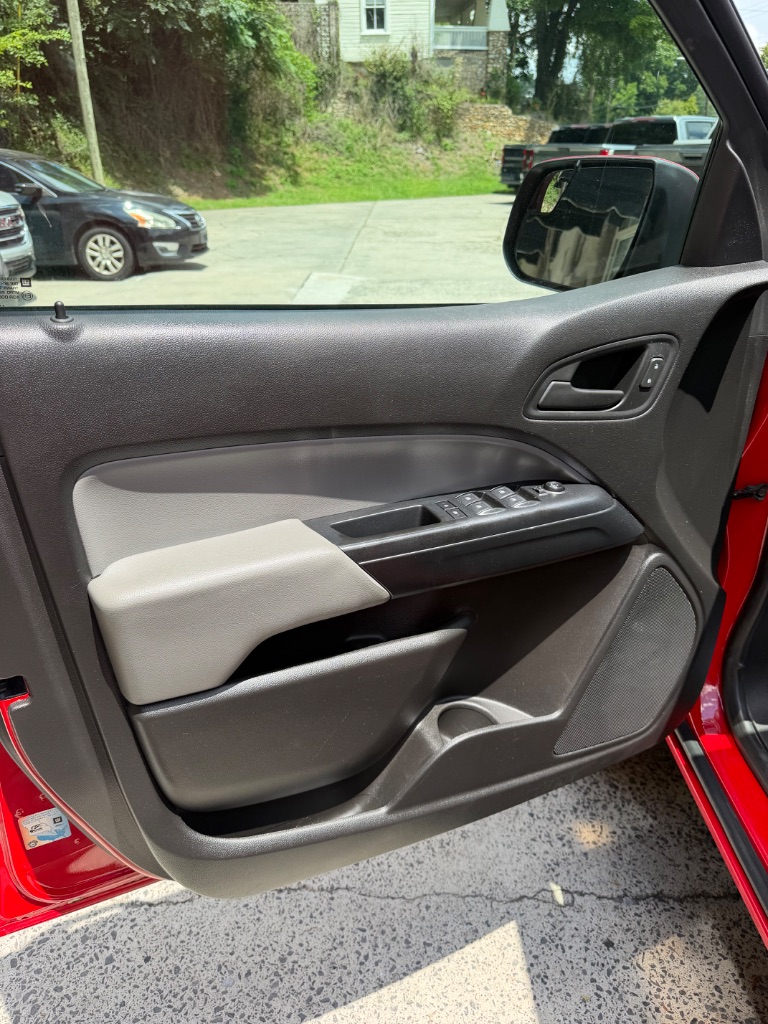 2019 Chevrolet Colorado - $14,995