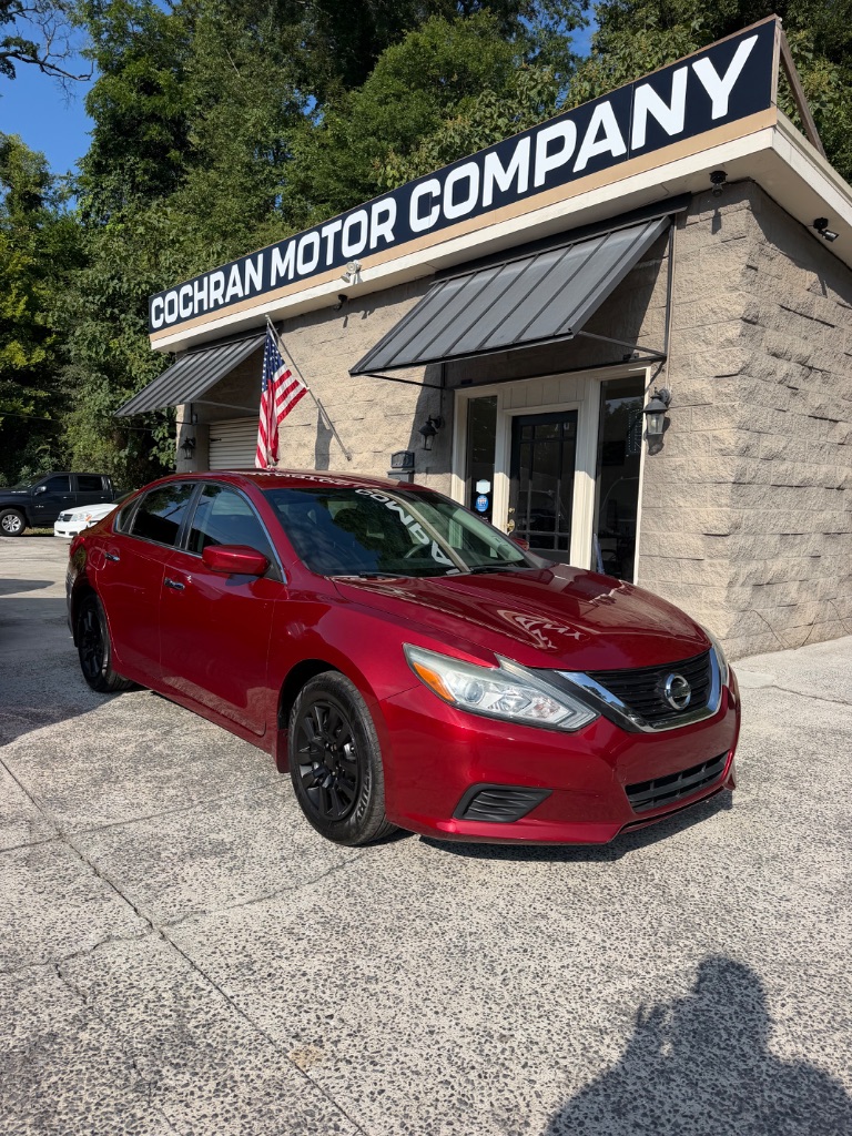 2018 Nissan Altima - $13,995