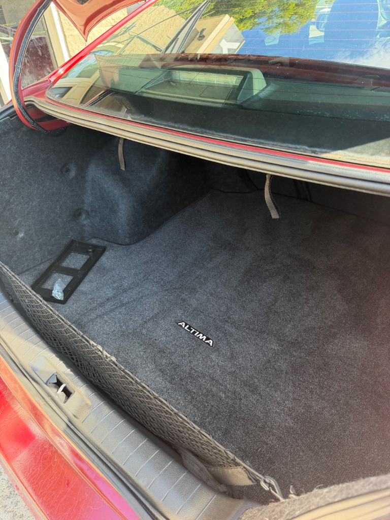 2018 Nissan Altima - $13,995