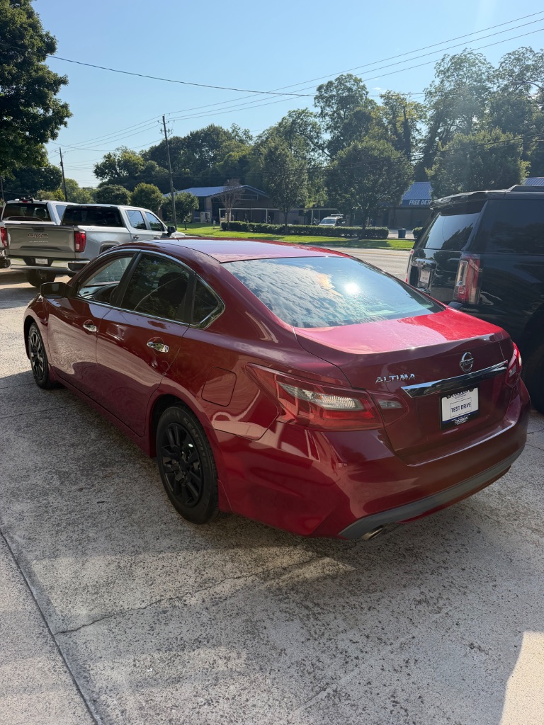 2018 Nissan Altima - $13,995