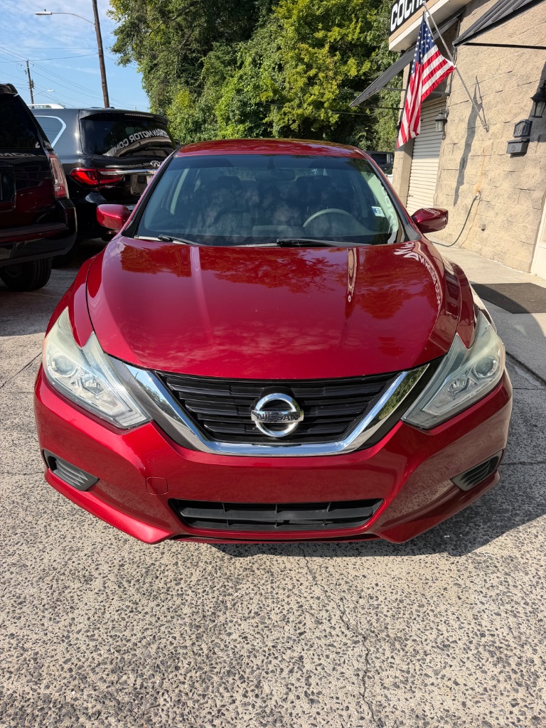 2018 Nissan Altima - $13,995