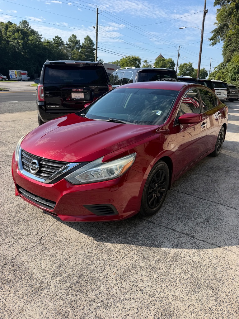 2018 Nissan Altima - $13,995