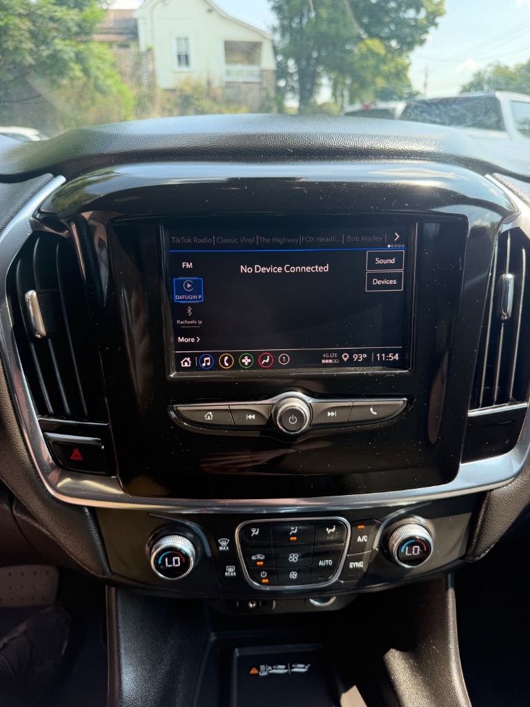 2023 Chevrolet Traverse - $21,995