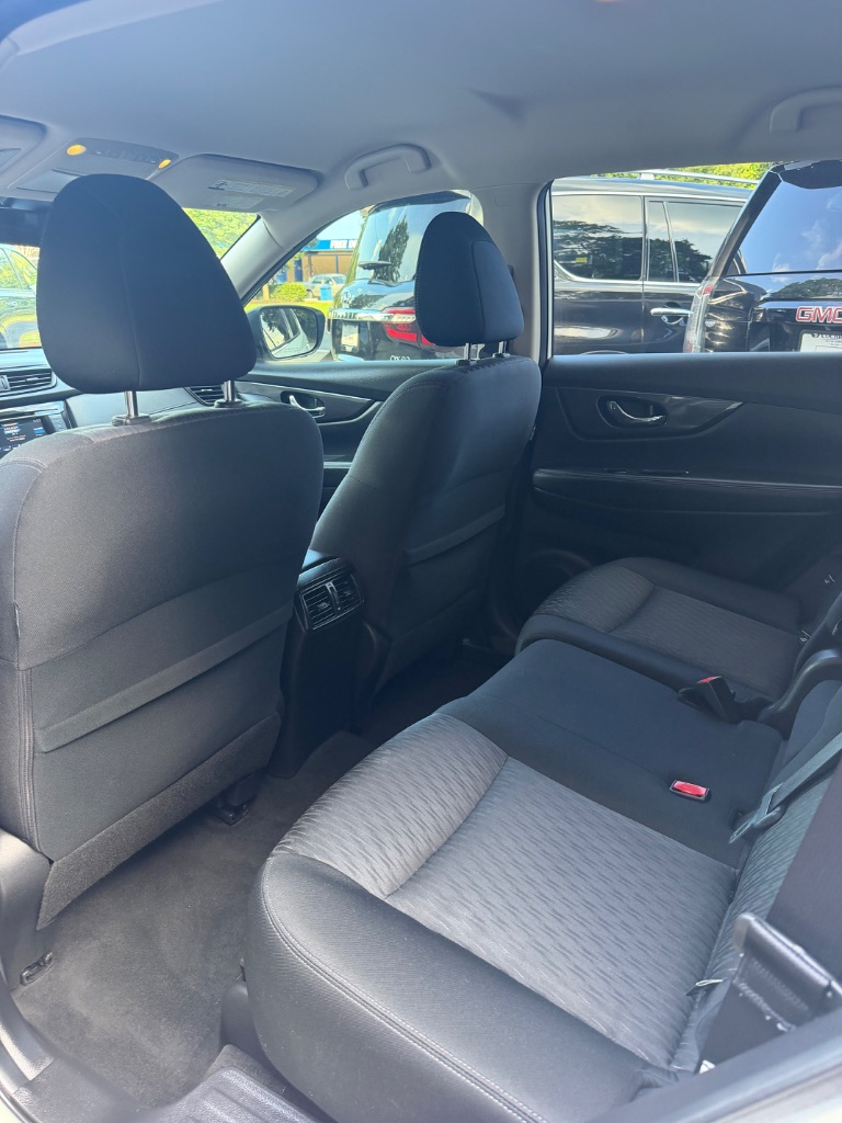 2020 Nissan Rogue - $15,500