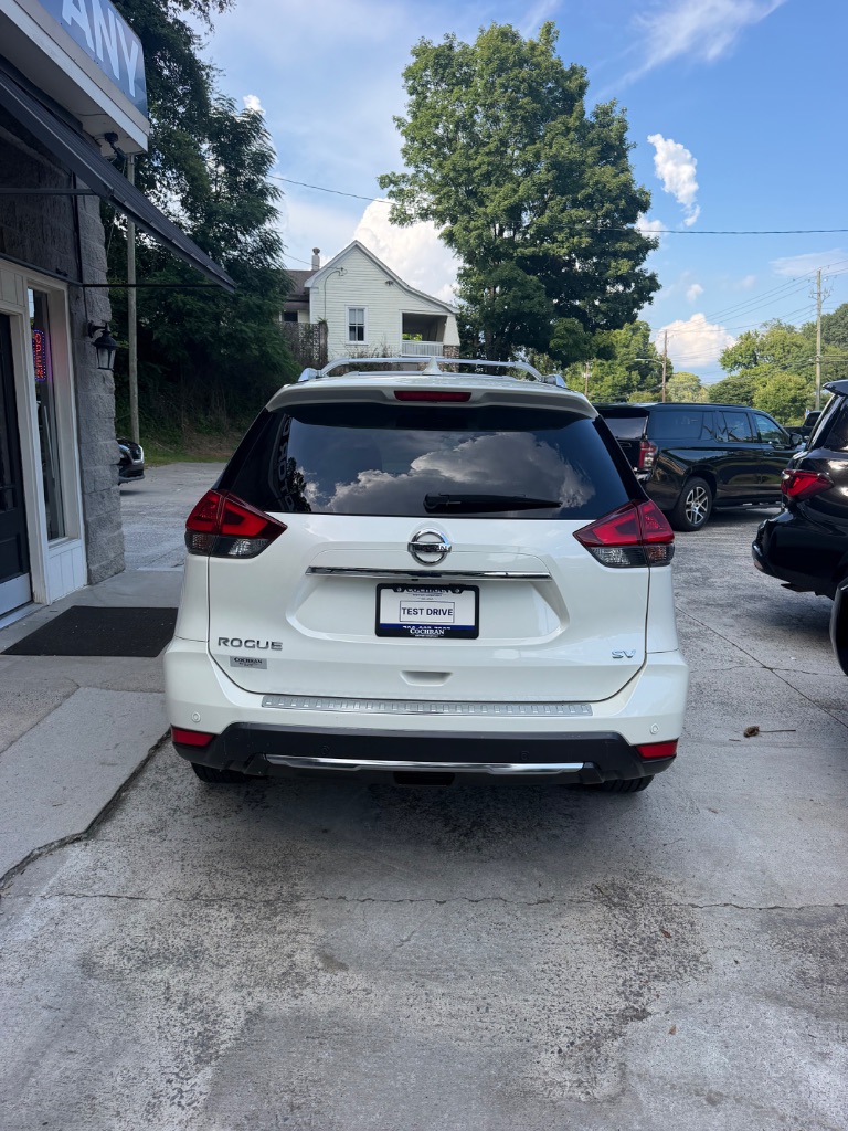 2020 Nissan Rogue - $15,500