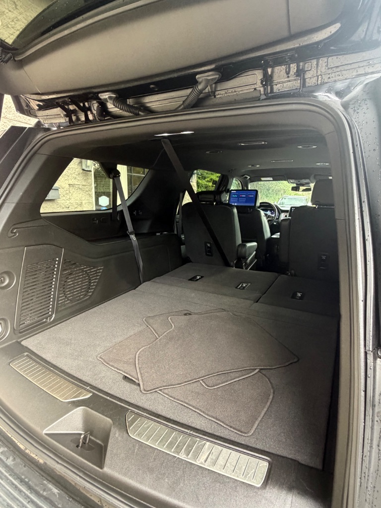 2024 Chevrolet Suburban - $46,900