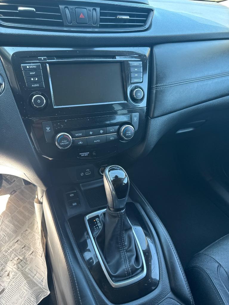2020 Nissan Rogue - $13,995