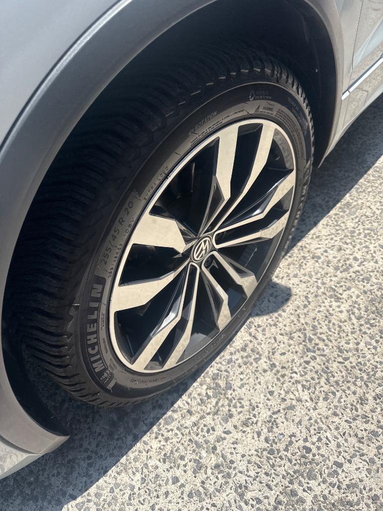 2019 Volkswagen Tiguan - $13,995