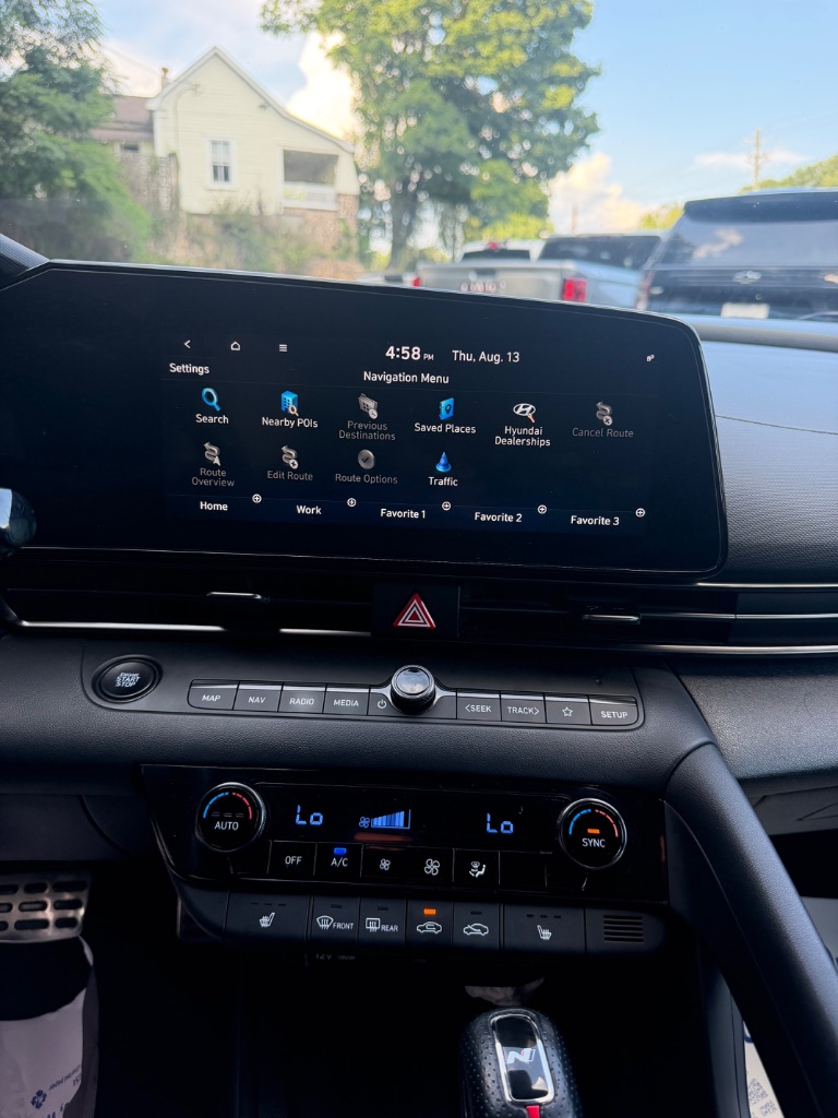 2023 Hyundai Elantra - $22,500