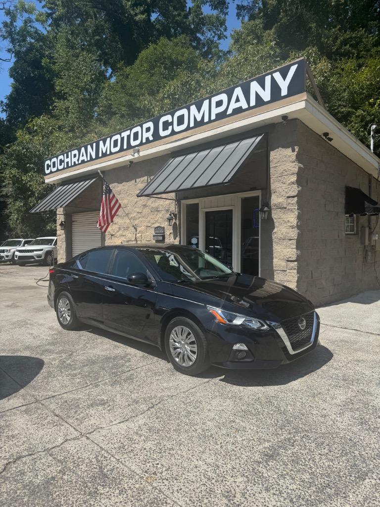 2019 Nissan Altima - $12,900