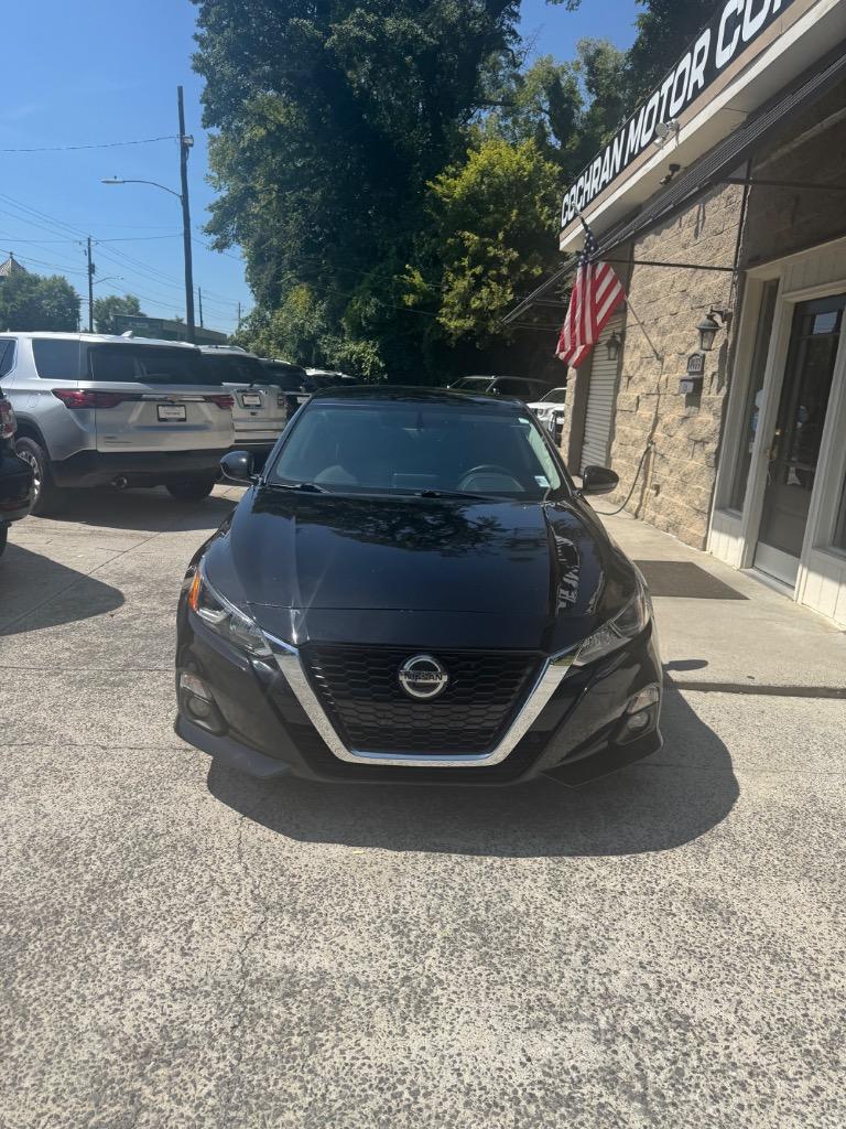 2019 Nissan Altima - $12,900