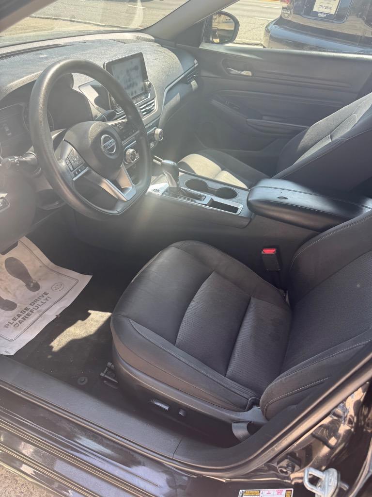 2019 Nissan Altima - $12,900