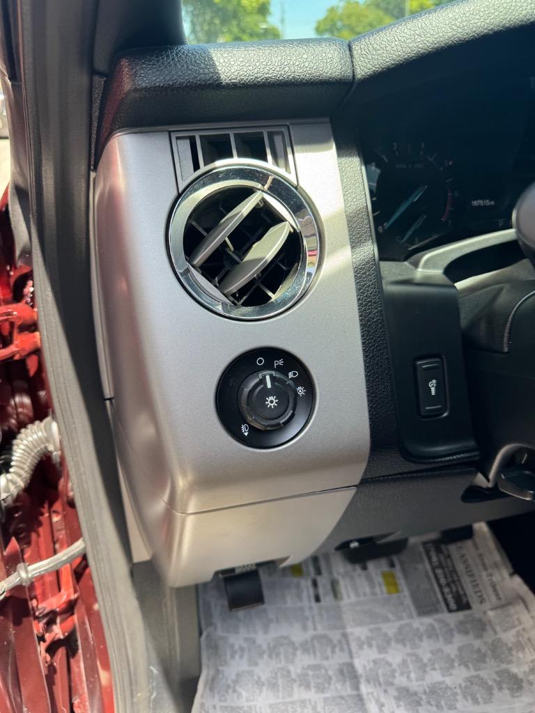 2017 Ford Expedition - $9,995
