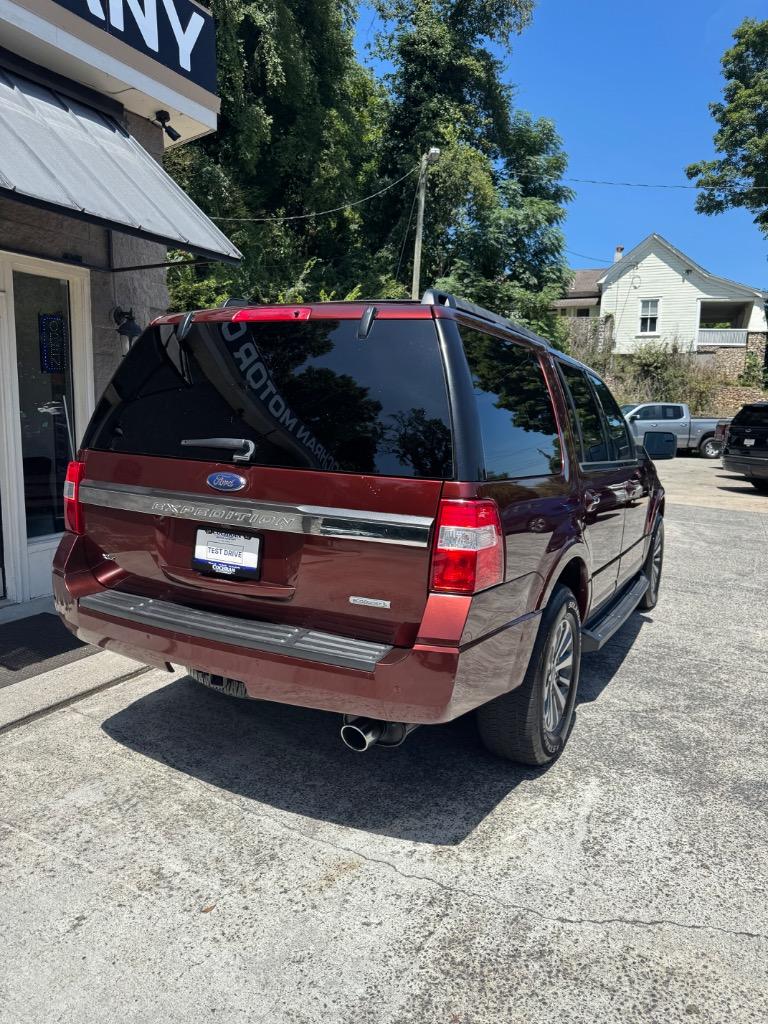 2017 Ford Expedition - $9,995
