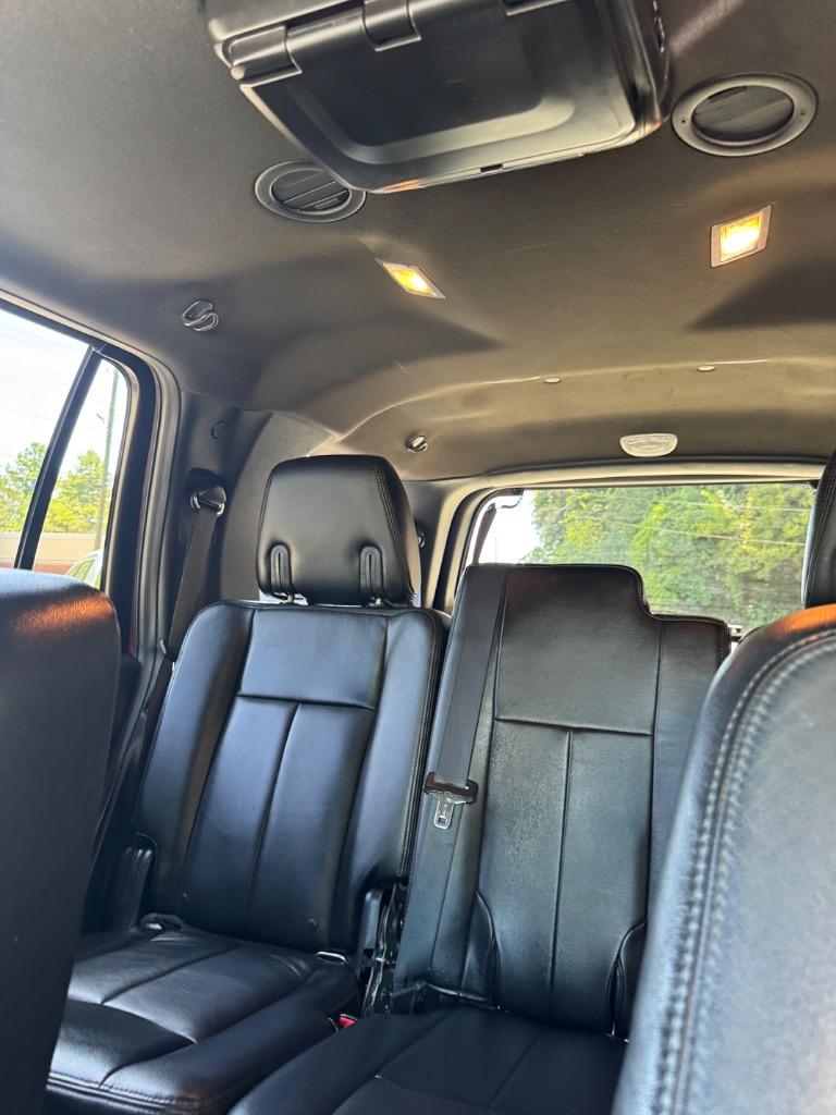 2017 Ford Expedition - $9,995
