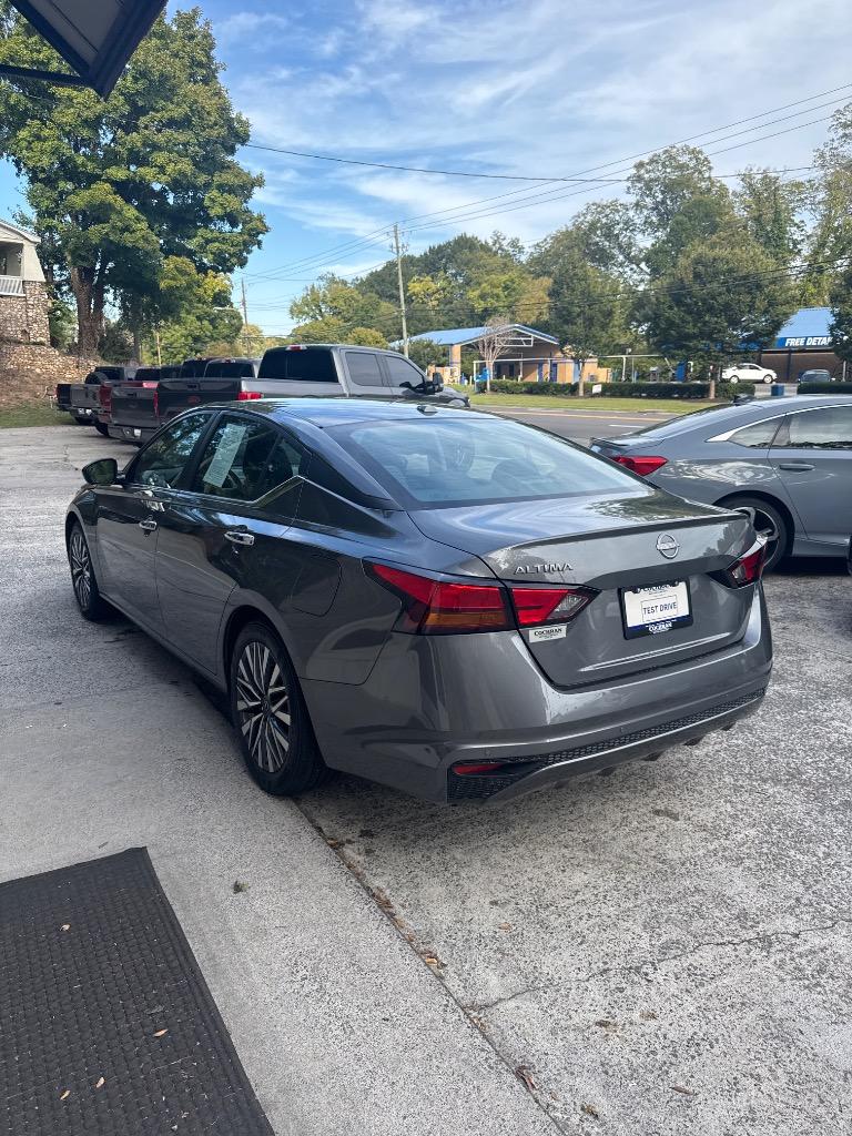 2025 Nissan Altima - $19,995
