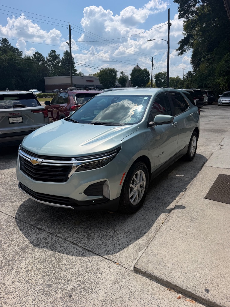 2022 Chevrolet Equinox - $15,900