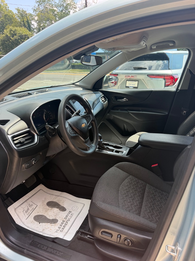 2022 Chevrolet Equinox - $15,900