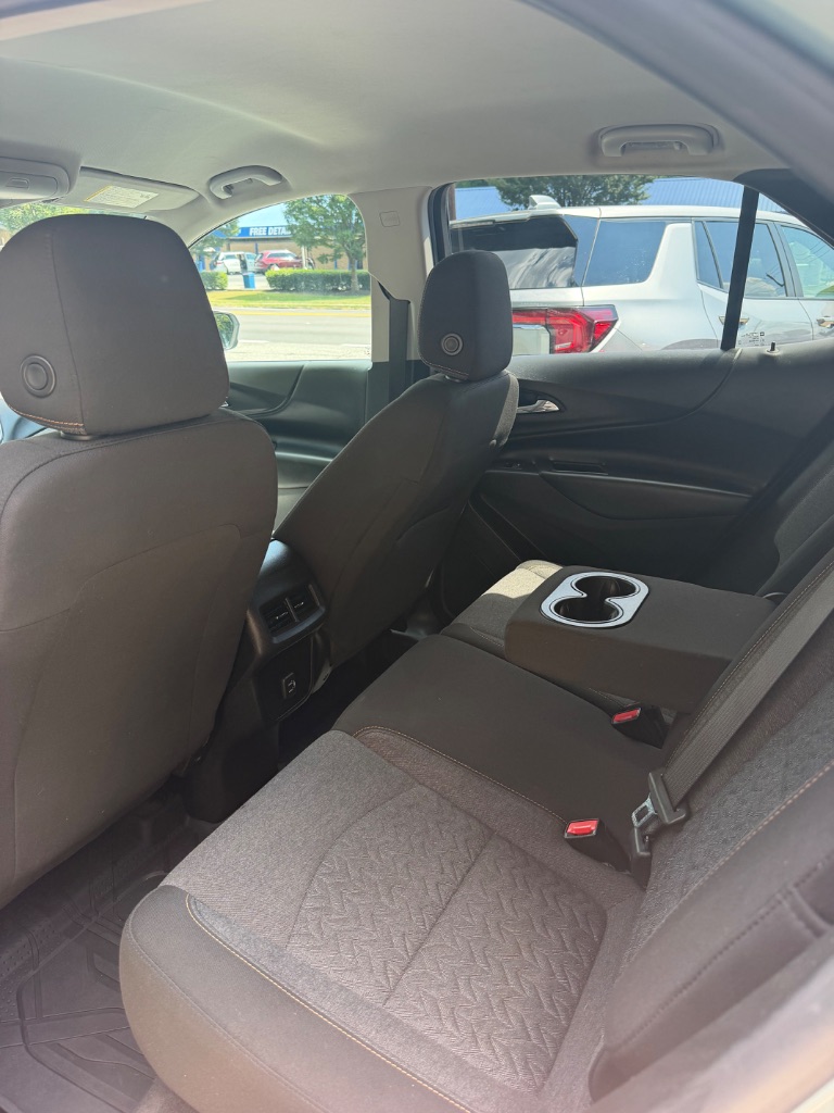 2022 Chevrolet Equinox - $15,900