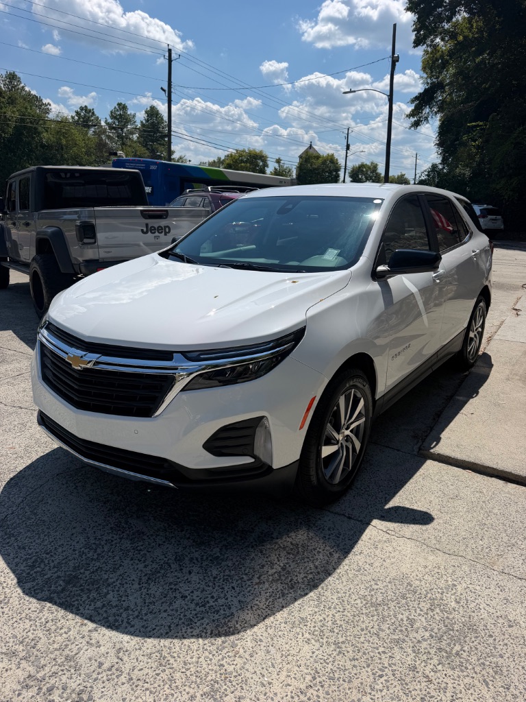 2022 Chevrolet Equinox - $18,900