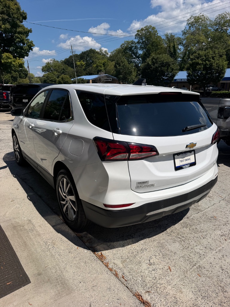 2022 Chevrolet Equinox - $18,900