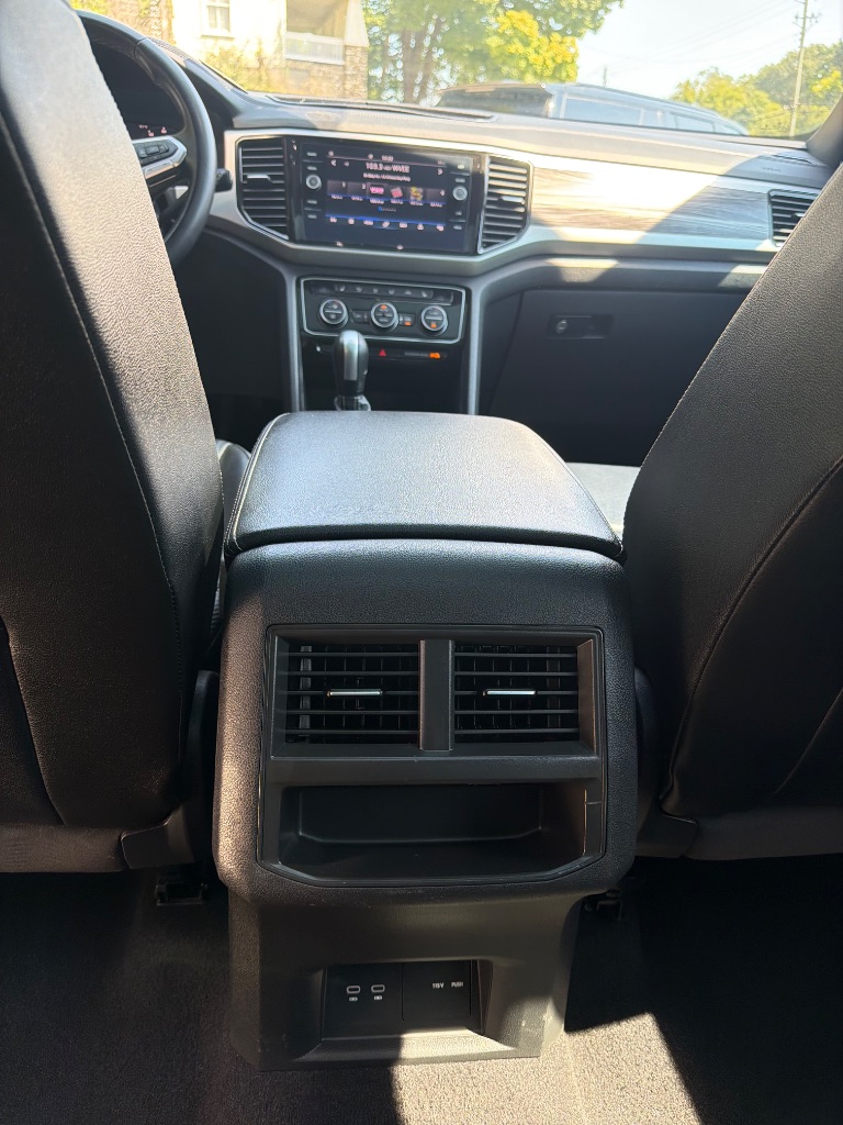 2022 Volkswagen Atlas - $20,900