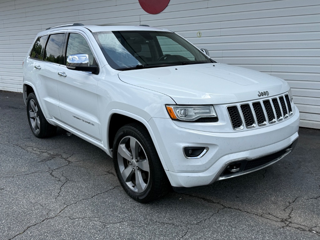2015 Jeep Cherokee - $12,995