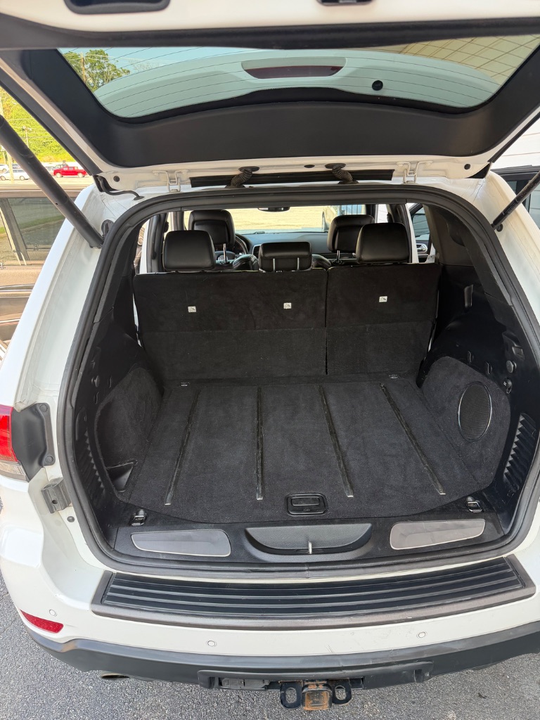 2017 Jeep Cherokee - $12,995
