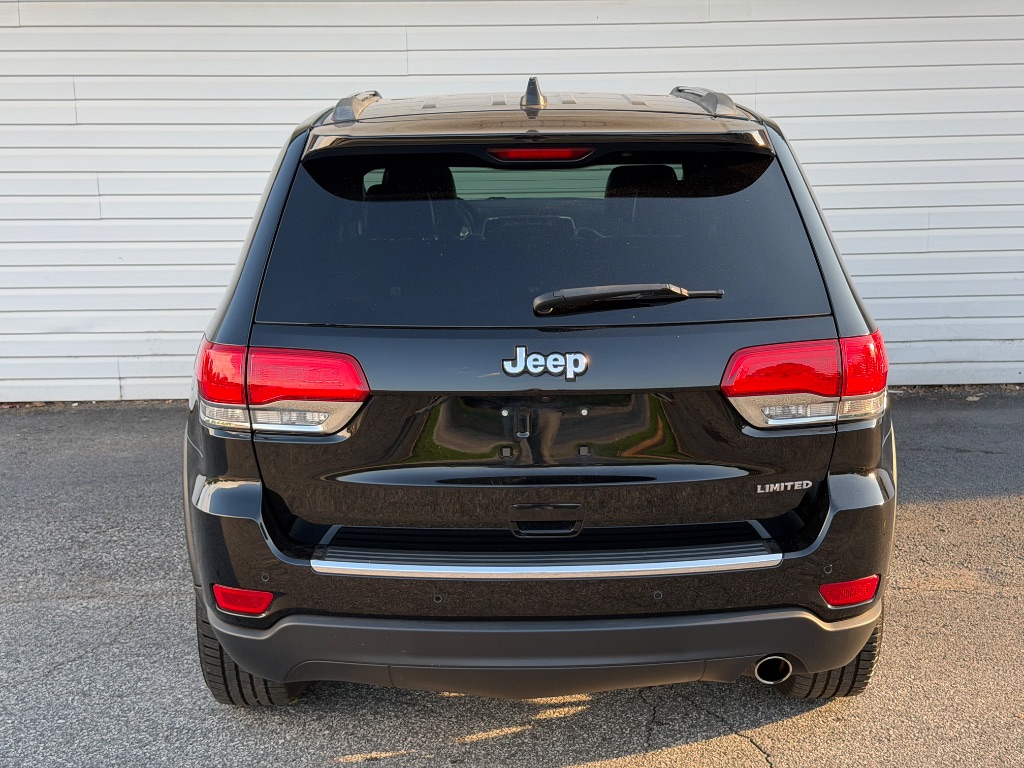 2017 Jeep Cherokee - $15,800