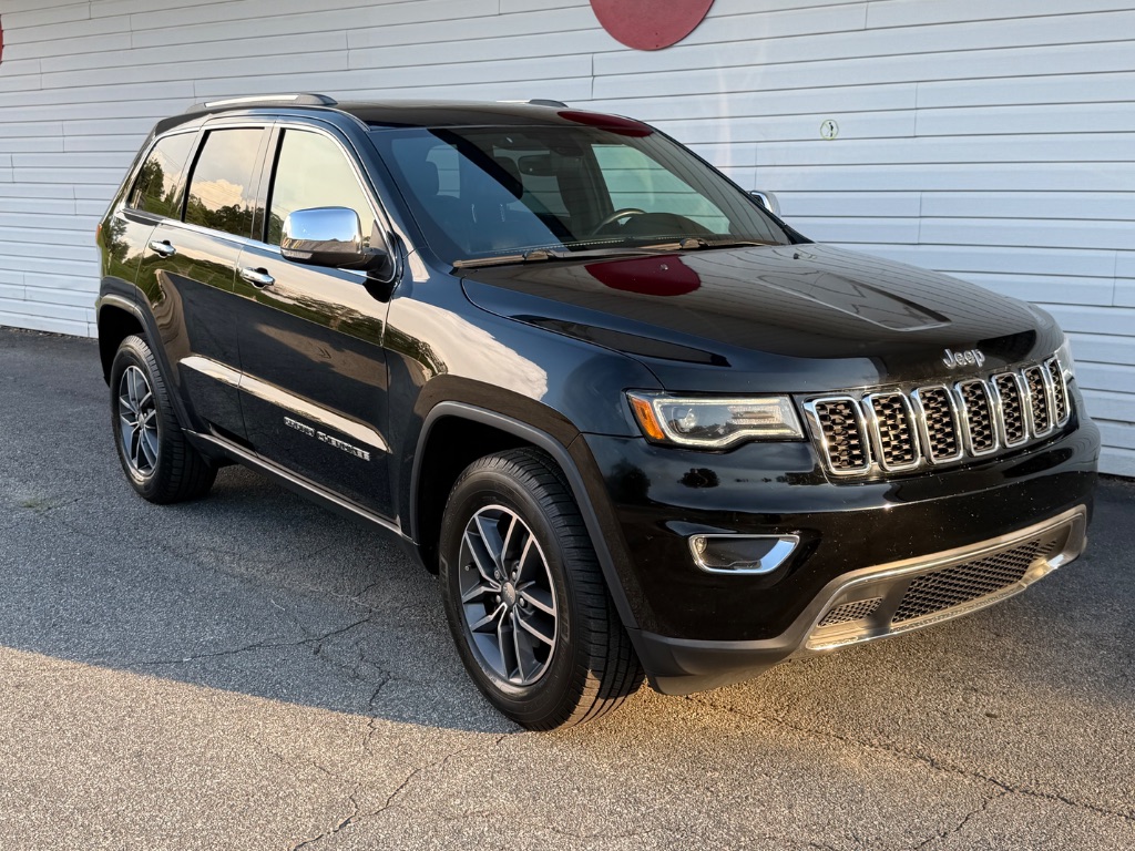 2017 Jeep Cherokee - $15,800