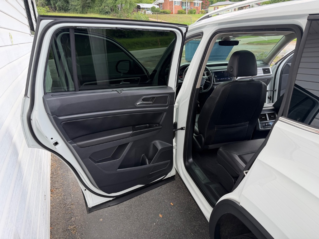 2019 Volkswagen Atlas - $13,995