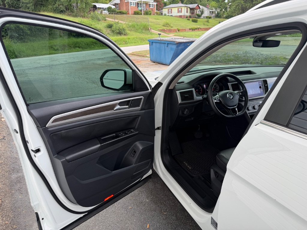 2019 Volkswagen Atlas - $13,995