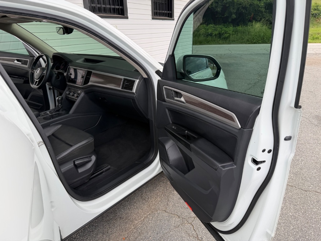 2019 Volkswagen Atlas - $13,995