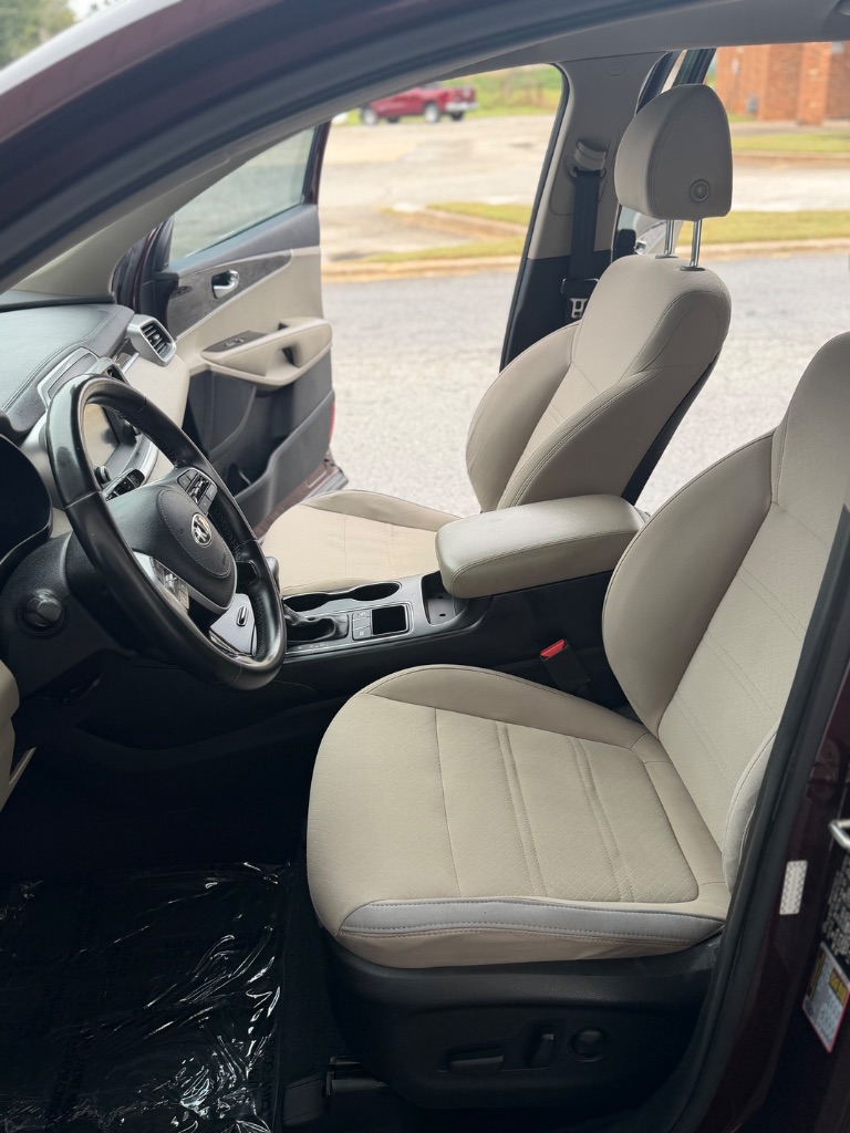 2020 Kia Sorento - $13,495