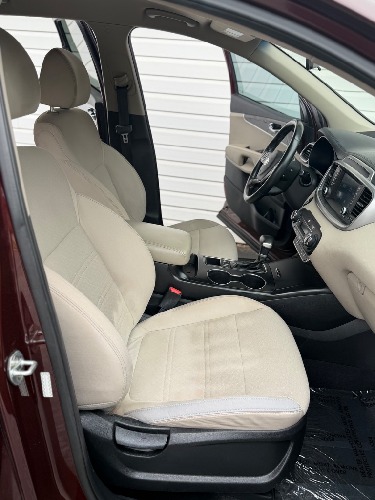 2020 Kia Sorento - $13,495