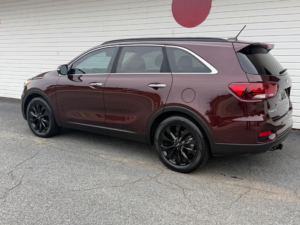 2020 Kia Sorento - $13,495